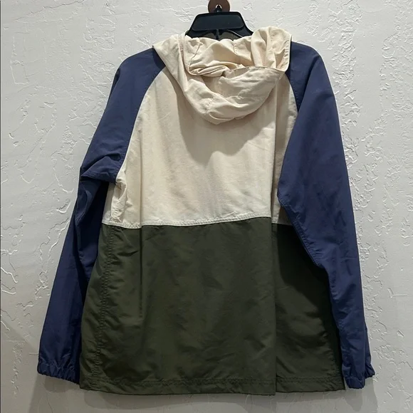 L.L. Bean Multicolor Hooded Jacket - Picture 4 of 4